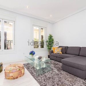 Apartamento de 2 Dormitorios